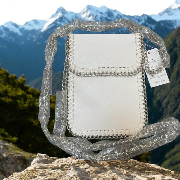 Muse Royale Link Chain Crossbody Mini Bag Flap Top Snap Close Vacation White 25" - Picture 10 of 10